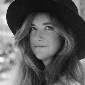 Meet your Posher, Whitney